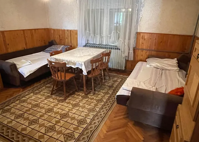 Yellow House Ritopec